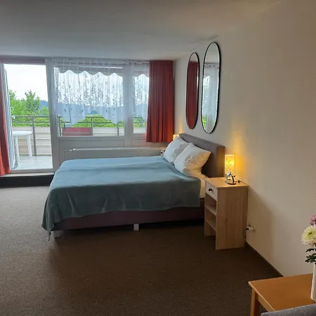 Hainz Panorama Deluxe Fernblick Mit Sauna Und Pool *